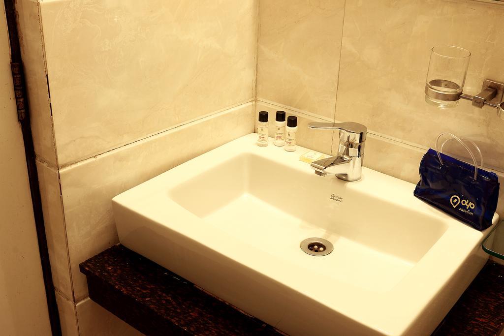 Oyo 1188 Hotel Tangerine Guest House Kolkata Exterior photo